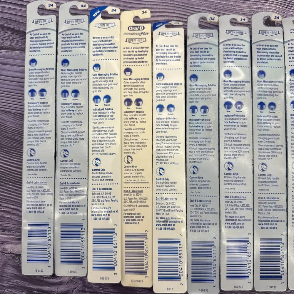14 LOT 2002 Oral B Advantage Plus Toothbrush Regular 40 MEDIUM Control Grip NOS